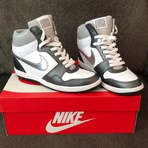 Woman’s Nike Force Sky High